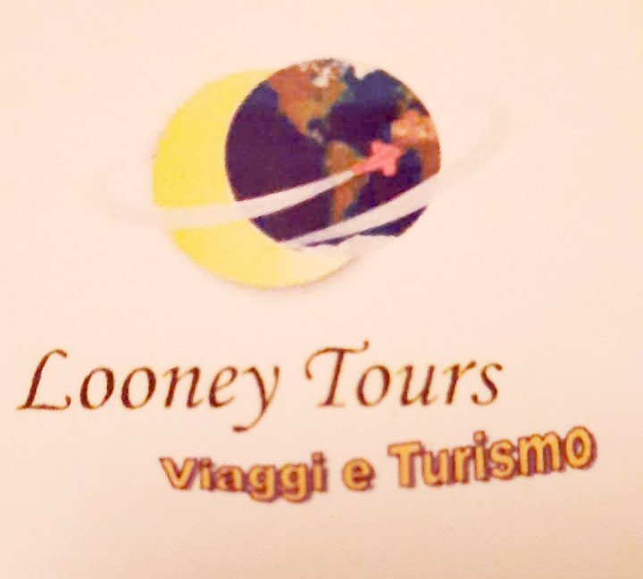 Looney Tours
