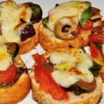 Pizzeria & polleria Scattía